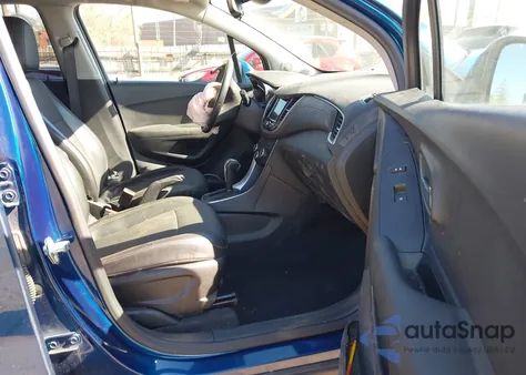 2020 Chevrolet Trax Fwd Lt из США, поврежденный, VIN 3GNCJLSB0LL109700